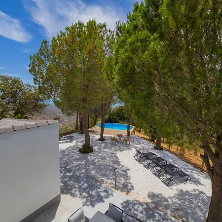 Cubo's Casa Pineda Holiday home *
